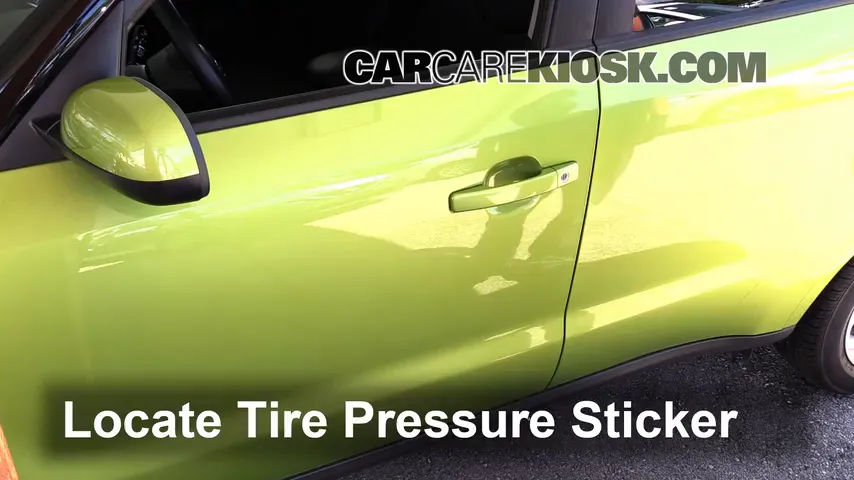 2015 Kia Soul 1.6L 4 Cyl. Tires & Wheels Check Tire Pressure